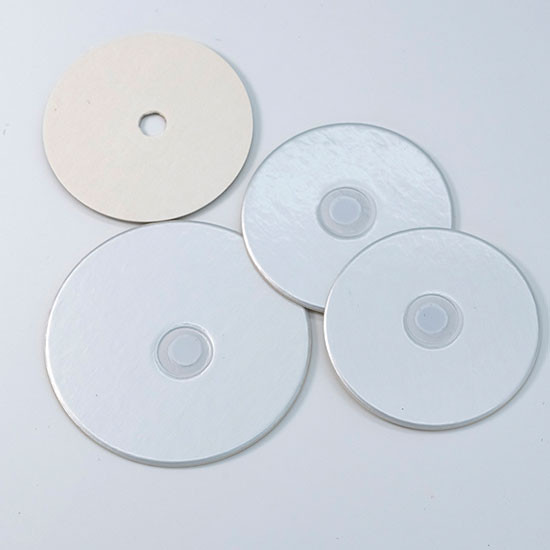 Should the sealing liner be easy to tear or not easy to tear?